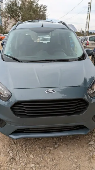 Ford Tourneo Courier