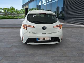 Toyota Corolla 1.8 125 Híbrido Active Tech E-CVT 90 kW (122 CV)