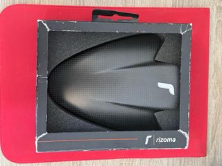 Rizoma carbon headlight fairing
