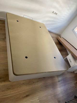 Base tapizada canapé 135x190 cm Invio montaje