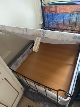 Estructura Cama+Somier Pikolin Acero Negro/Dorado