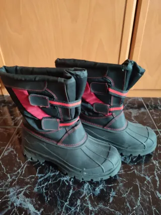 Botas de Nieve Niños Negras y Rojas