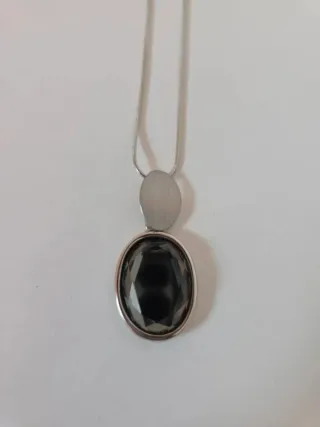 Conjunto collar y pulsera rosas