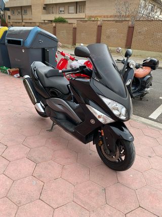 Yamaha T-Max 500