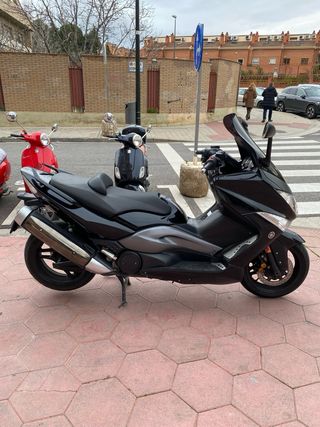 Yamaha T-Max 500