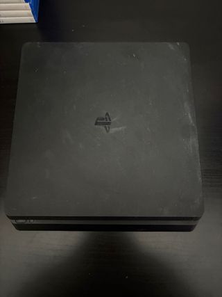 Lote PS4 con 2 mandos y juegos