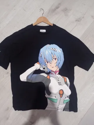 Camiseta Evangelion Rei Ayanami Bershka