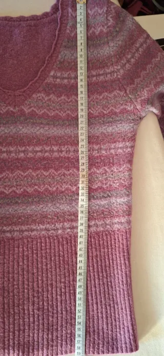 Maglione scollo V fantasia righe