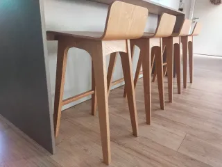 Taburete Madera estilo Nórdico