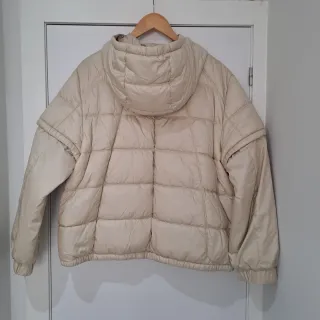 Parka acolchada mujer beige