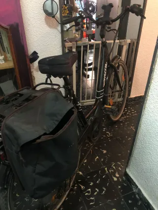 Bicicleta Eléctrica Negra