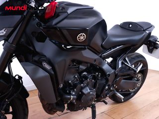 YAMAHA MT 09