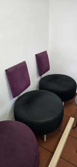 3 Sillas tapizadas terciopelo