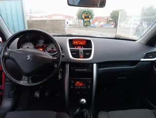 Peugeot 207 2009