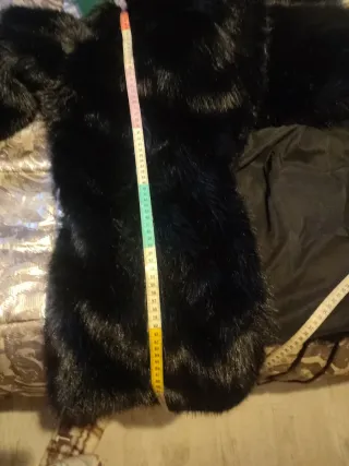 Abrigo pelo Zara negro