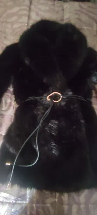 Abrigo pelo Zara negro