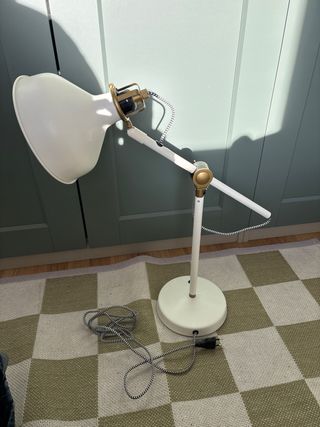 Lámpara Escritorio RANARP Ikea Blanca y Dorada