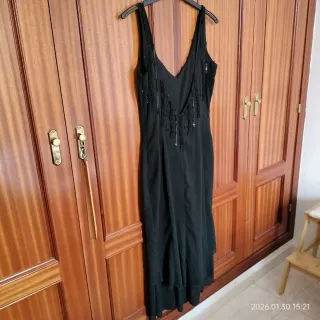 Vestido de fiesta negro Recogida en La Laguna