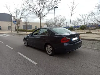 Bmw Serie 318i año 2007 sólo 192.000 km etiqueta C