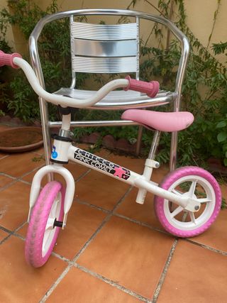 Bicicleta sin pedales Chicco Pink Comet