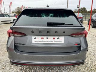 Skoda Octavia 2.0 TDI RS DSG 200cv 2023