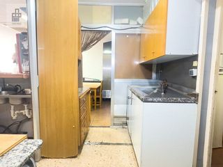 Local comercial en venta en El Castell-Poble Vell en Castelldefels