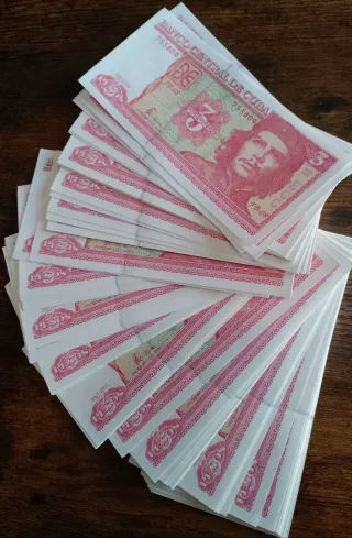 3 Pesos Cubanos Che Guevara