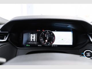 Land Rover Range Rover Velar 2.0D D240 R-Dynamic 4WD Auto