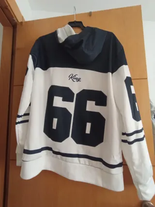 Sudadera con capucha y cremallera King 66