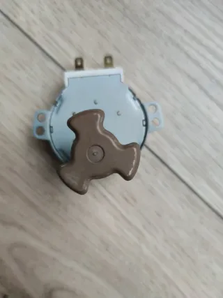 Motor Síncrono Microondas 220-240V 4W