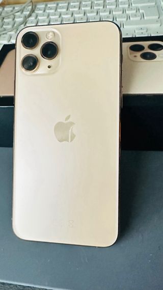 iPhone 11 Pro Oro