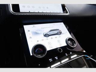 Land Rover Range Rover Velar 3.0D D300 R-Dynamic SE 4WD Auto