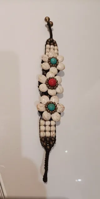 Pulsera artesanal flores