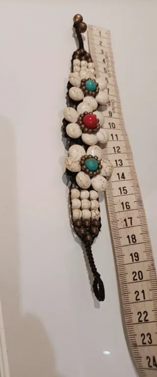 Pulsera artesanal flores