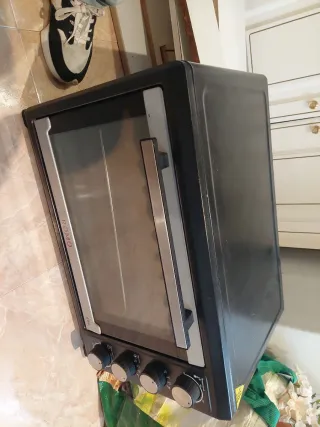 Horno de mesa negro de 30litros