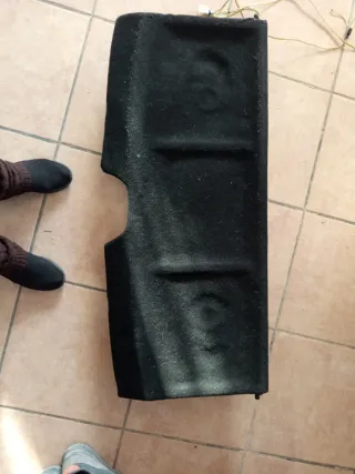 Bandeja Peugeot 106 con altavoces tuning Acustic