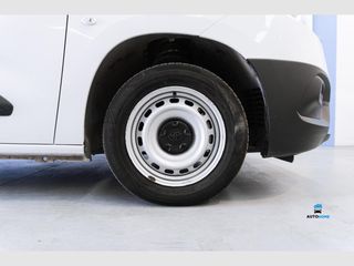 Toyota Proace City 1.5D 75kW (100CV) GX 650 Media