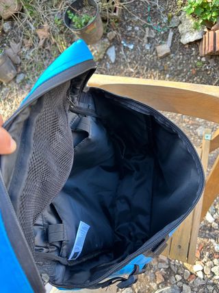 Mochila The North Face Azul y Amarilla