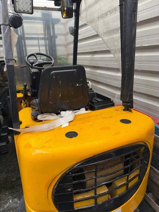 Carretilla elevadora CATERPILLAR 15