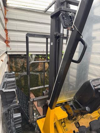 Carretilla elevadora CATERPILLAR 15