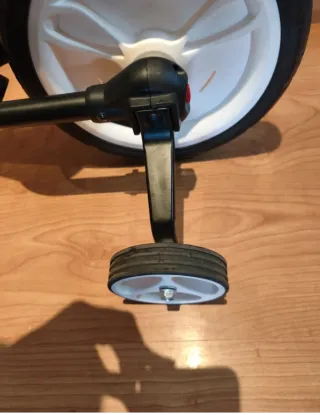 Bicicleta Homcom con ruedines extraíbles