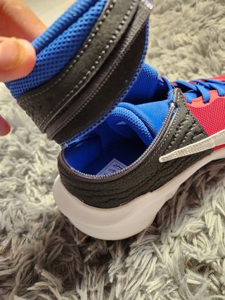 Nike Team Hustle D 10 Flyease