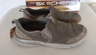 Skechers Relaxed Fit Mocasines Beige/Cinza