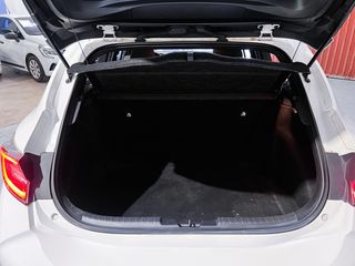 Toyota Corolla 1.8 125H BUSINESS PLUS E-CVT