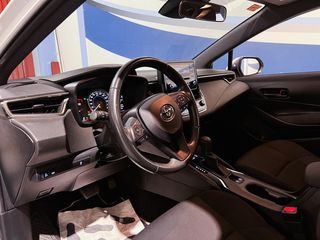 Toyota Corolla 1.8 125H BUSINESS PLUS E-CVT