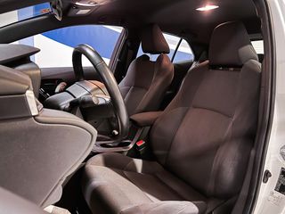 Toyota Corolla 1.8 125H BUSINESS PLUS E-CVT