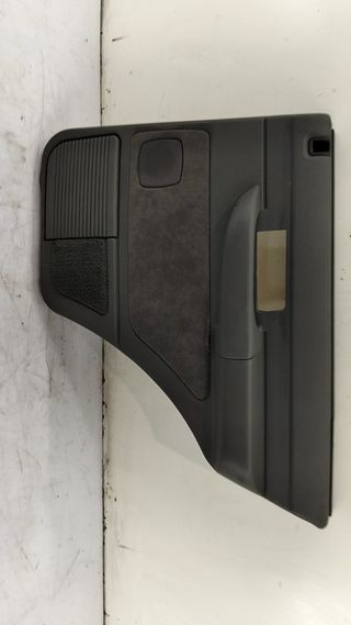 GUARNECIDO PUERTA TRASERA DERECHA LAND ROVER RANGE ROVER (LP