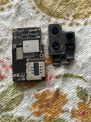 Scheda madre iPhone 11 Pro + Fotocamera