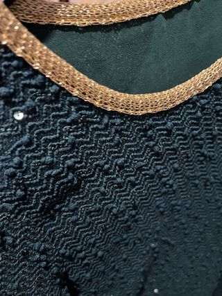 Jersey verde manga francesa con detalles dorados