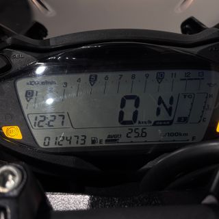 SUZUKI GSX-S750